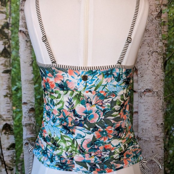 prAna Moorea Tankini, Tropical Flowers and Foliage on White Background - Picture 4 of 7